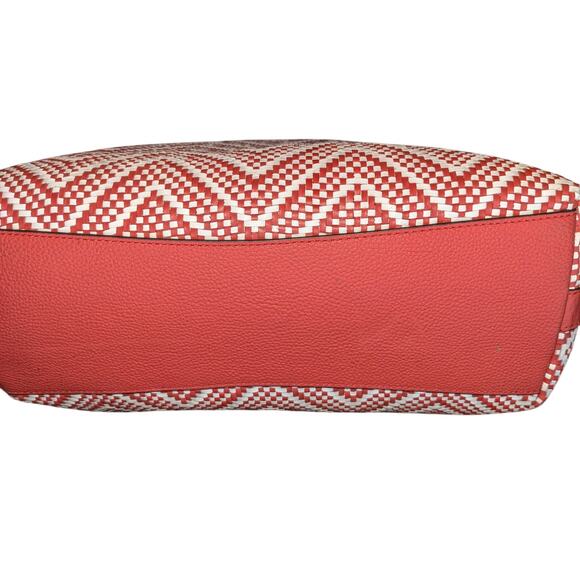 NWT Michael Kors Large JUNIE Light Terracotta Coral Tote Chevron Print - Picture 4 of 8